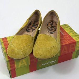 Baretraps Simply Sunflower Flats Suede 8